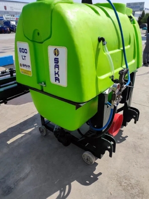 Опрыскиватель навесной